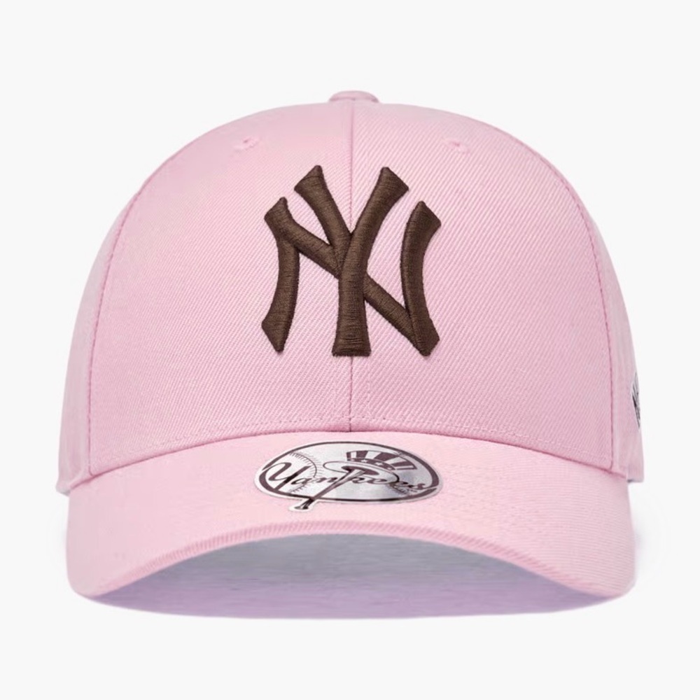 ✨Host pick✨MLB Pink Limited Edition New York Embroidered Cap  Size 57  NWOT